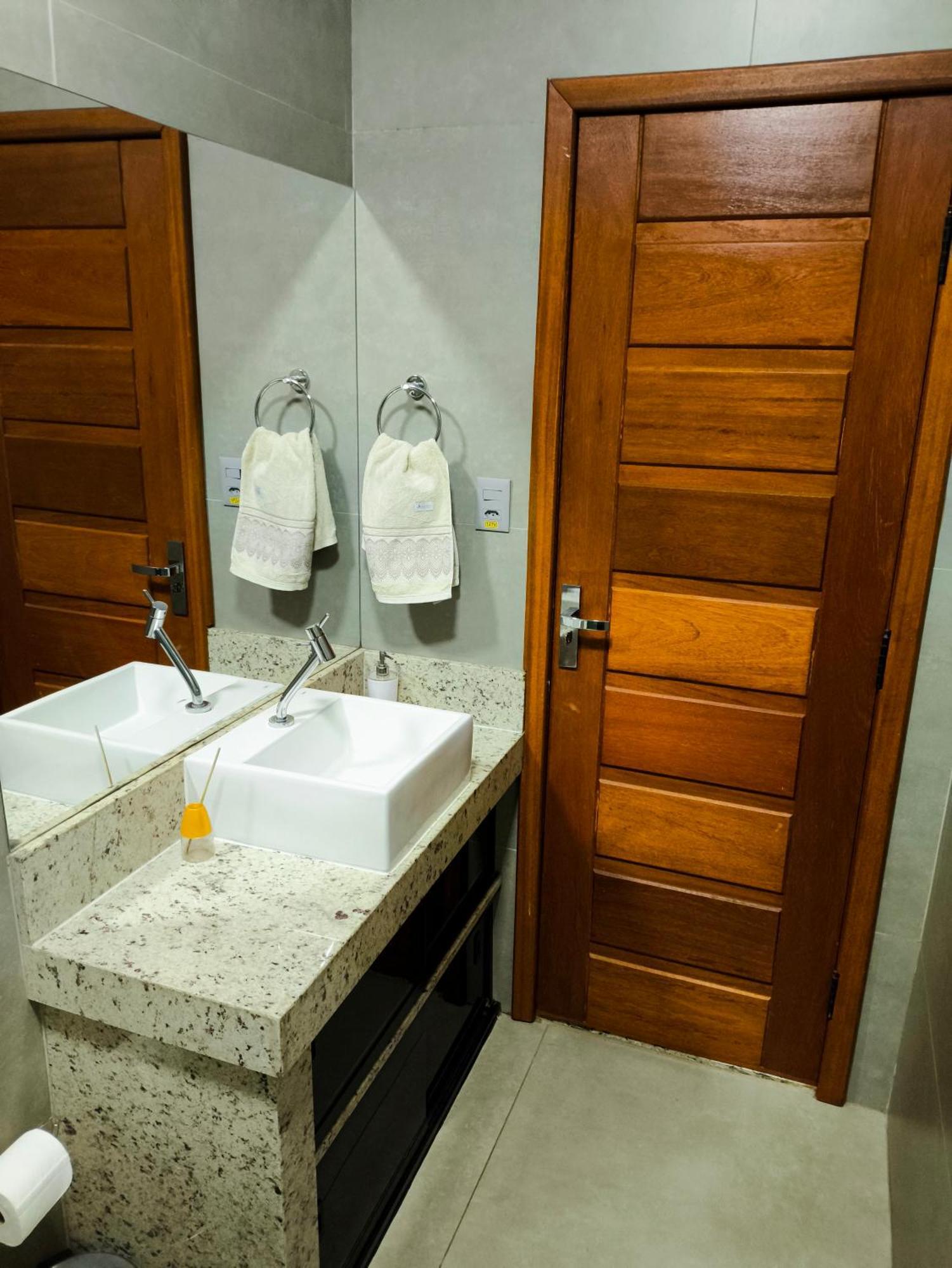 Casa Nova Em Ouro Preto E Marianaアパートメント エクステリア 写真